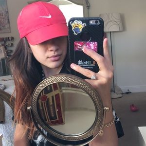 BRIGHT RED NIKE CAP ❤️